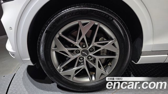 Genesis GV70 2023 — photo 5