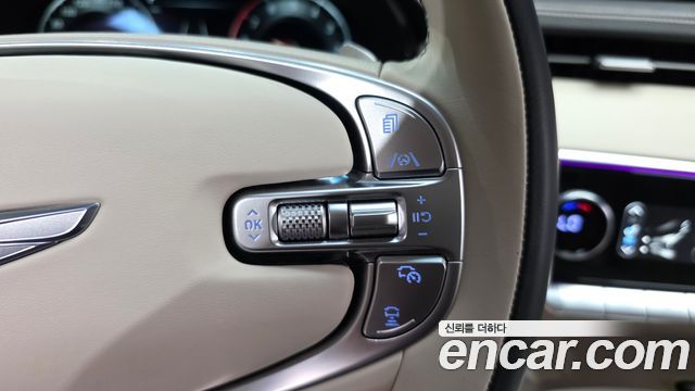 Genesis GV70 2023 — photo 33