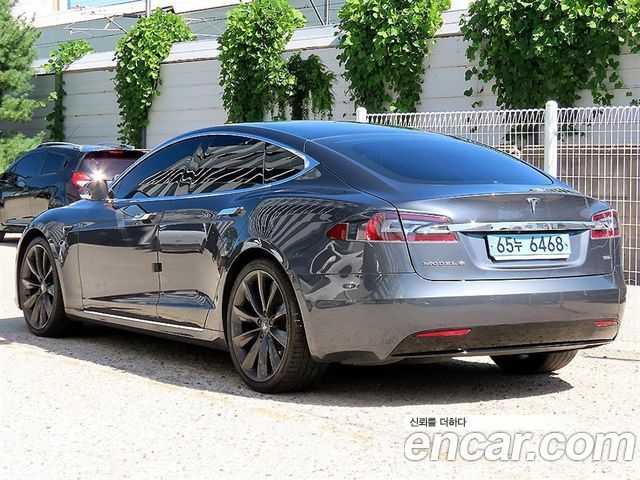 Tesla Model S 2017 — photo 3