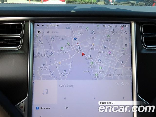 Tesla Model S 2017 — photo 13