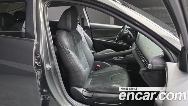Hyundai AVANTE 2021 — photo 18