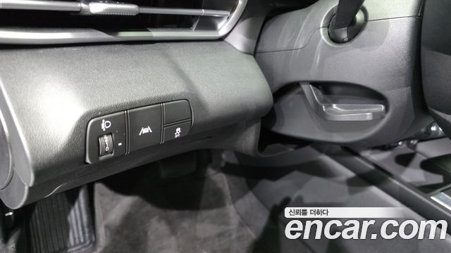 Hyundai AVANTE 2021 — photo 20