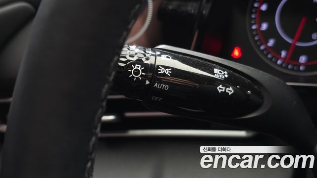 Hyundai AVANTE 2021 — photo 21