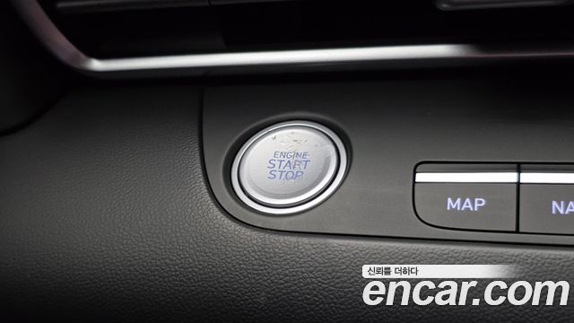 Hyundai AVANTE 2021 — photo 22