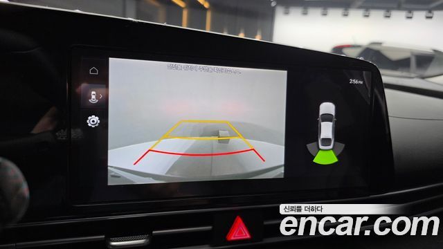 Hyundai AVANTE 2021 — photo 23