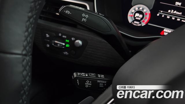 Audi A4 2023 — photo 26