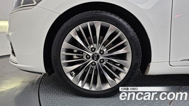 Kia K7 2017 — photo 5