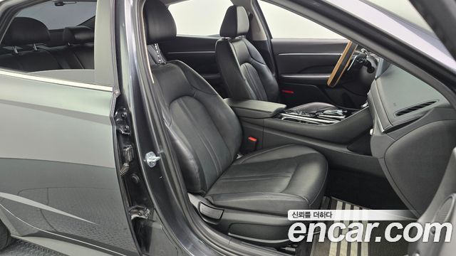 Hyundai Sonata 2020 — photo 18