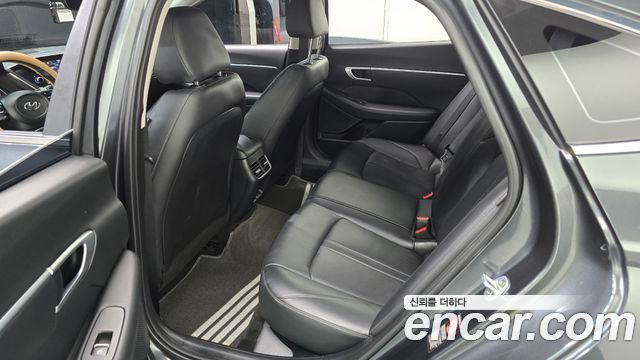 Hyundai Sonata 2020 — photo 16
