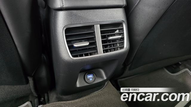 Hyundai Sonata 2020 — photo 29