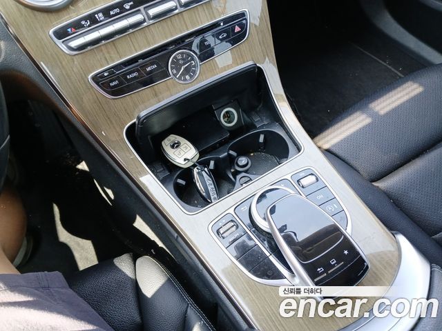 Mercedes-Benz C-Class 2015 — photo 9