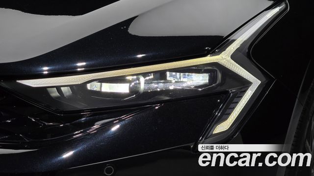 Kia K5 2024 — photo 8