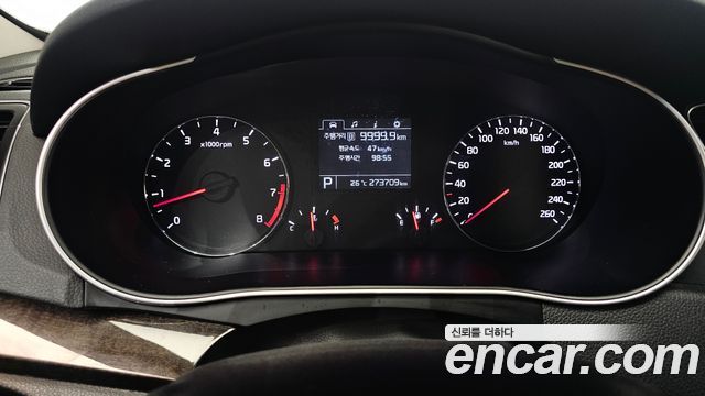 Kia K7 2013 — photo 8
