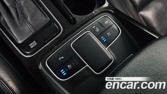 Kia K7 2013 — photo 16