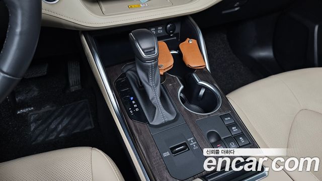 Toyota Highlander 2024 — photo 12