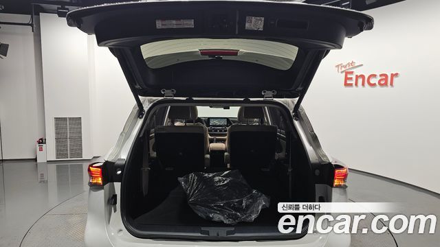 Toyota Highlander 2024 — photo 33