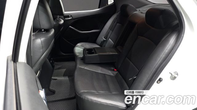 Kia K5 2014 — photo 11