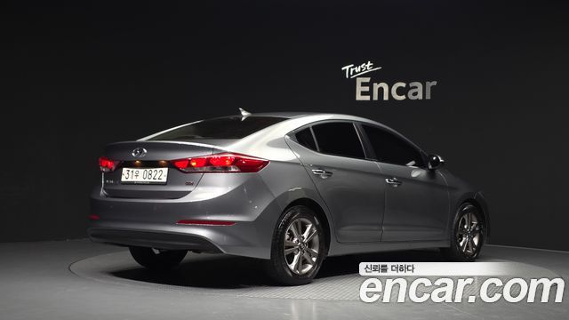 Hyundai AVANTE 2016 — photo 2