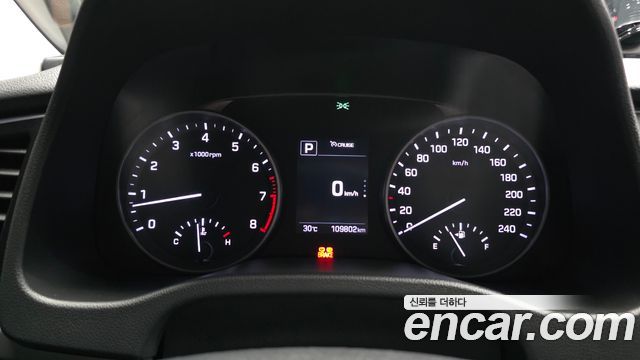 Hyundai AVANTE 2016 — photo 11