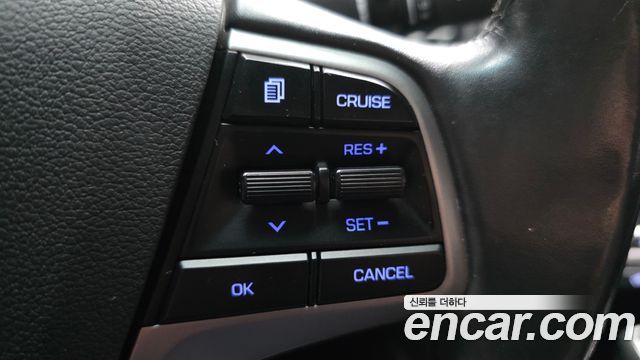 Hyundai AVANTE 2016 — photo 30