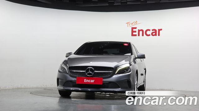 Mercedes-Benz A-Class 2016 — photo 3