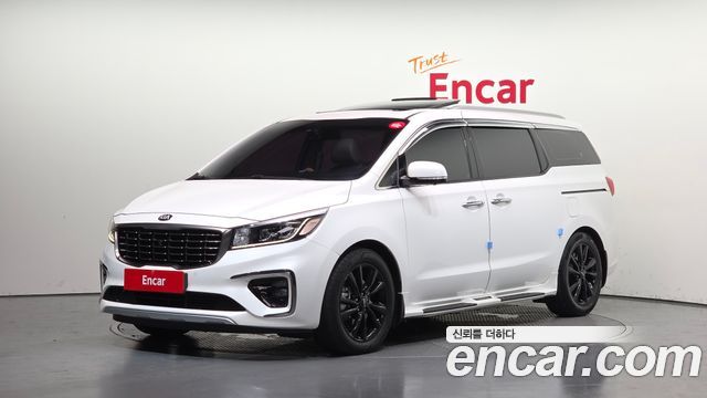 Kia Canival 2019 — photo 1