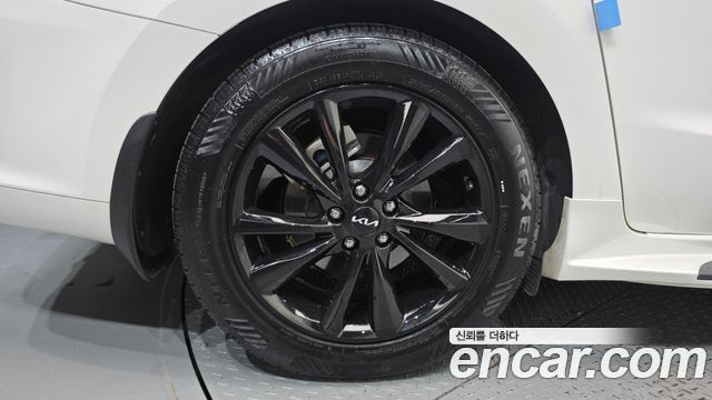 Kia Canival 2019 — photo 5