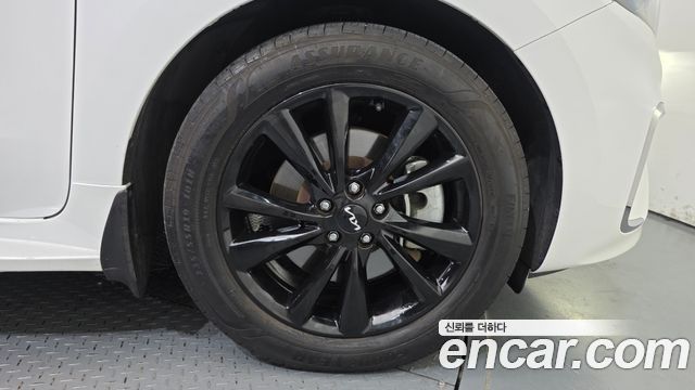Kia Canival 2019 — photo 7