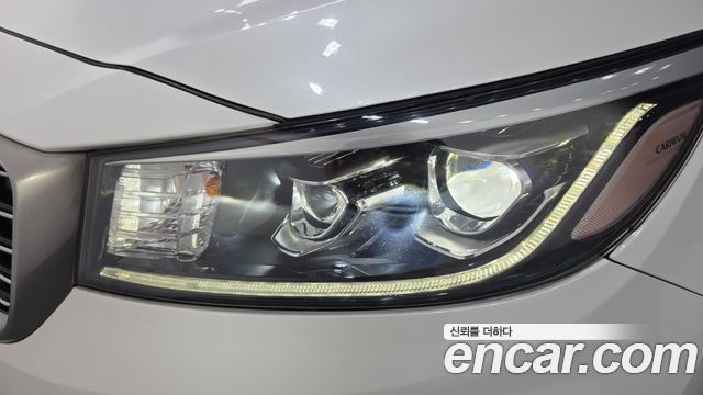 Kia Canival 2019 — photo 8