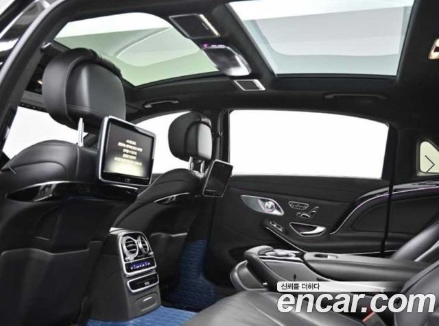 Mercedes-Benz S-Class 2015 — photo 19
