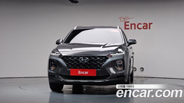 Hyundai Santafe 2019 — photo 3