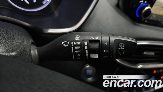 Hyundai Santafe 2019 — photo 24