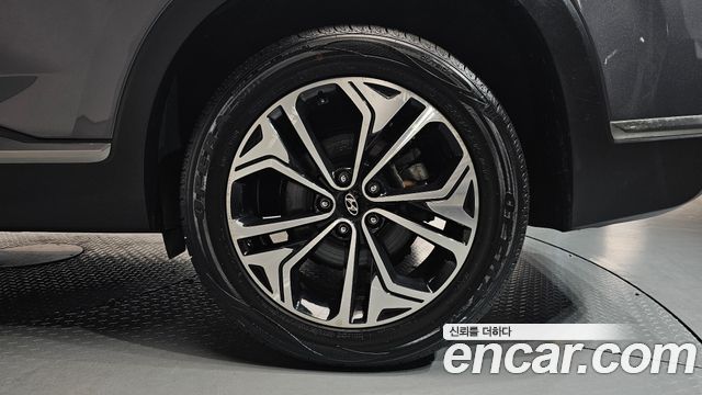 Hyundai Santafe 2019 — photo 7