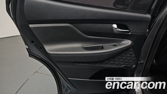 Hyundai Santafe 2019 — photo 15