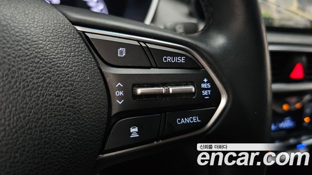 Hyundai Santafe 2019 — photo 30