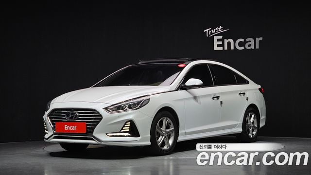 Hyundai Sonata 2018 — photo 1
