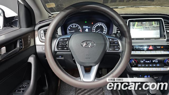 Hyundai Sonata 2018 — photo 14