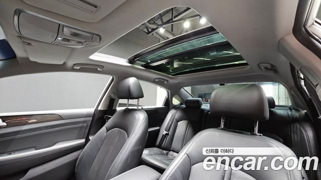 Hyundai Sonata 2018 — photo 17