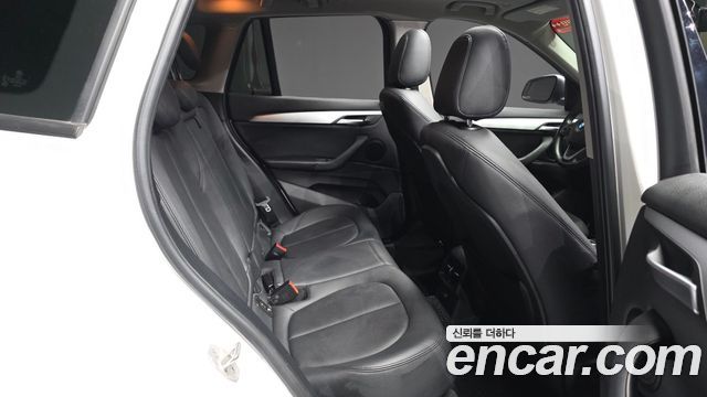 BMW X1 2016 — photo 18