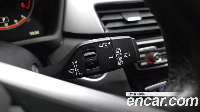 BMW X1 2016 — photo 28