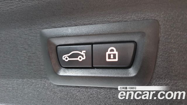 BMW X1 2016 — photo 31