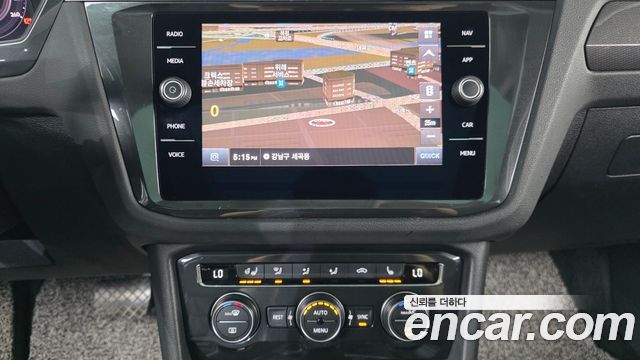 Volkswagen Tiguan 2020 — photo 31