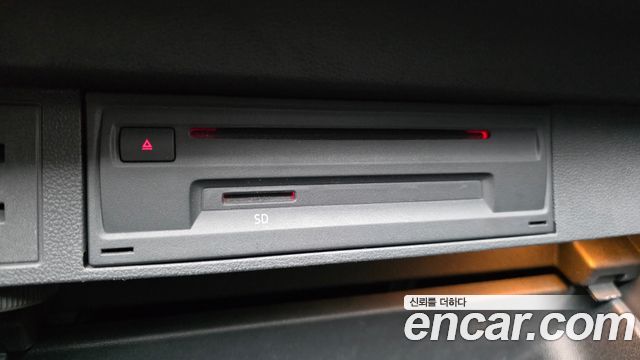 Volkswagen Tiguan 2020 — photo 36