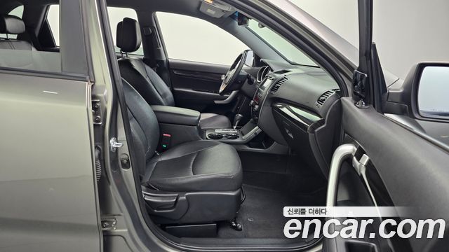 Kia Sorento 2011 — photo 11