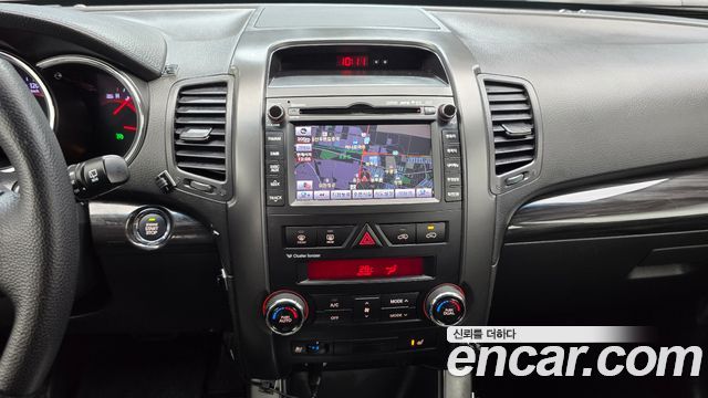 Kia Sorento 2011 — photo 14