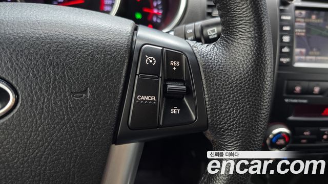Kia Sorento 2011 — photo 16