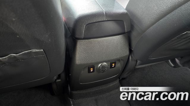 Kia Sorento 2011 — photo 17