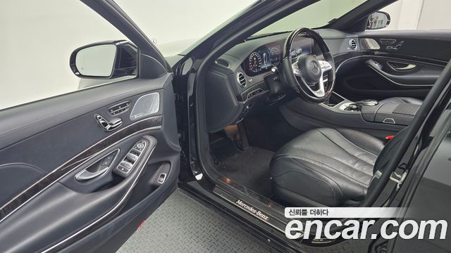 Mercedes-Benz S-Class 2019 — photo 10