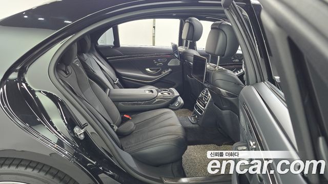 Mercedes-Benz S-Class 2019 — photo 11