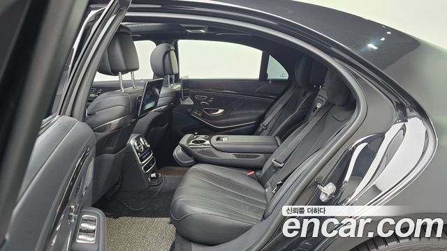 Mercedes-Benz S-Class 2019 — photo 12